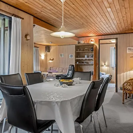 Falki - 2-5km From The Sea In Western Jutland By Interhome
