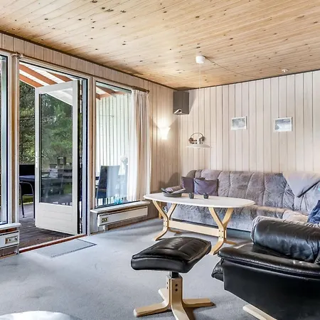 Ferienhaus Falki - 2-5km From The Sea By Interhome