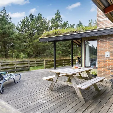 Semesterbostad Falki - 2-5km From The Sea By Interhome Bolilmark