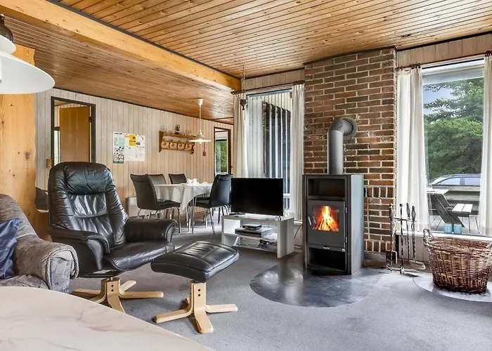 Casa vacanze Falki - 2-5km From The Sea By Interhome *