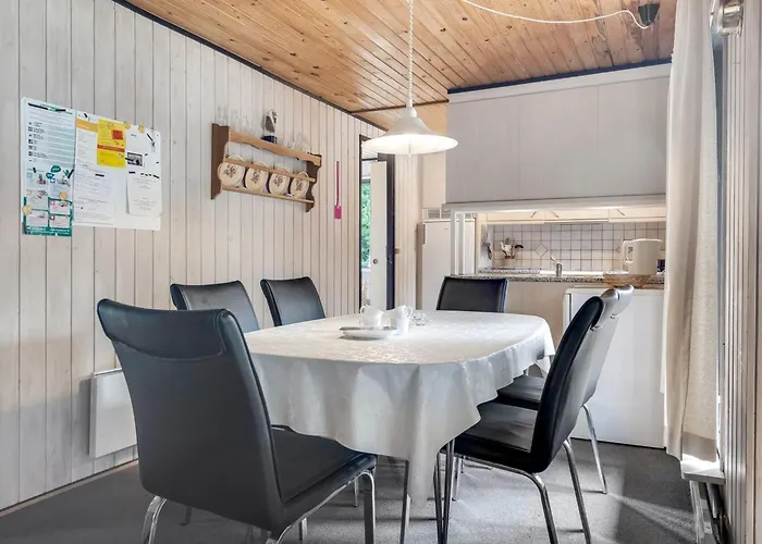 Casa vacanze Falki - 2-5km From The Sea By Interhome Bolilmark