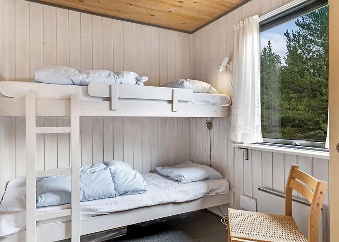 Falki - 2-5km From The Sea By Interhome Bolilmark